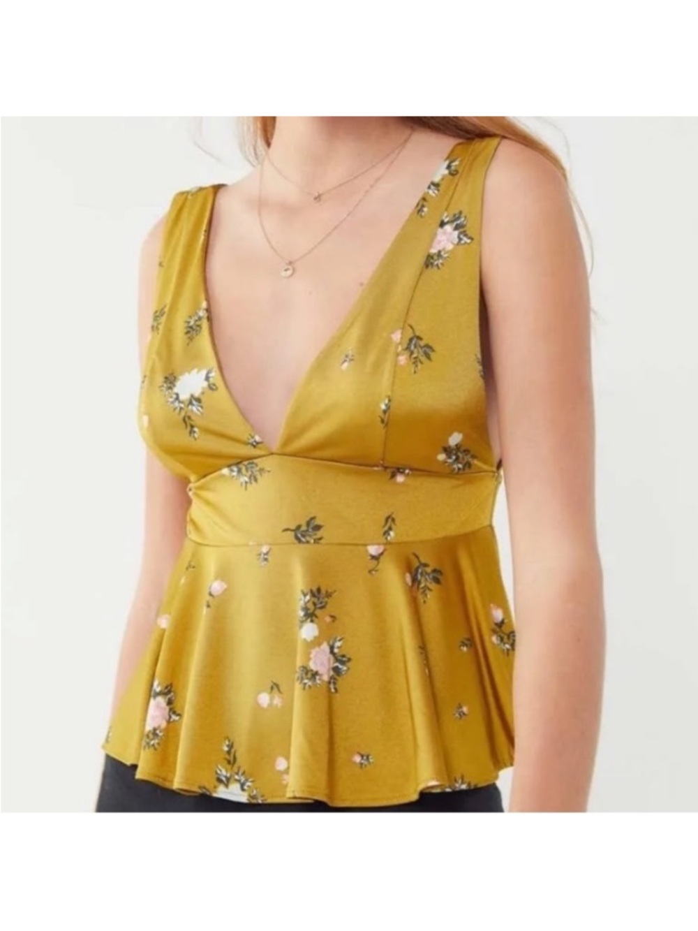 Urban Outfitters Peplum Top Dainty Trendy Spring Summer